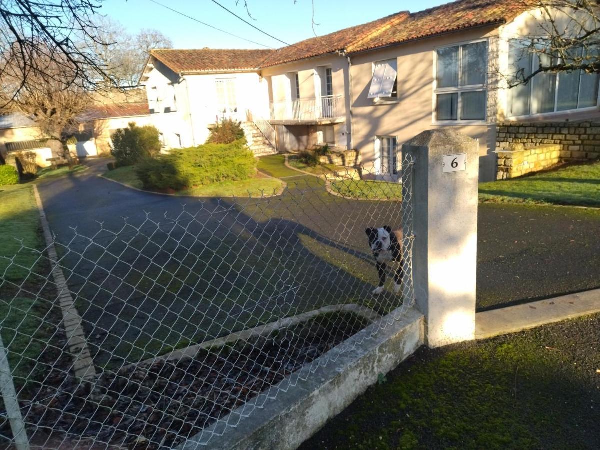 Chambre Privee Chez L'Habitant Et Partage Des Partie Communes Fontivillie المظهر الخارجي الصورة